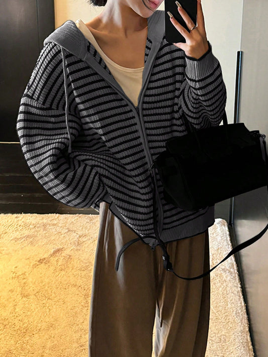 Women's Autumn/Winter Classic Striped Design Hooded Cardigan Sweater, Casual & Minimalist