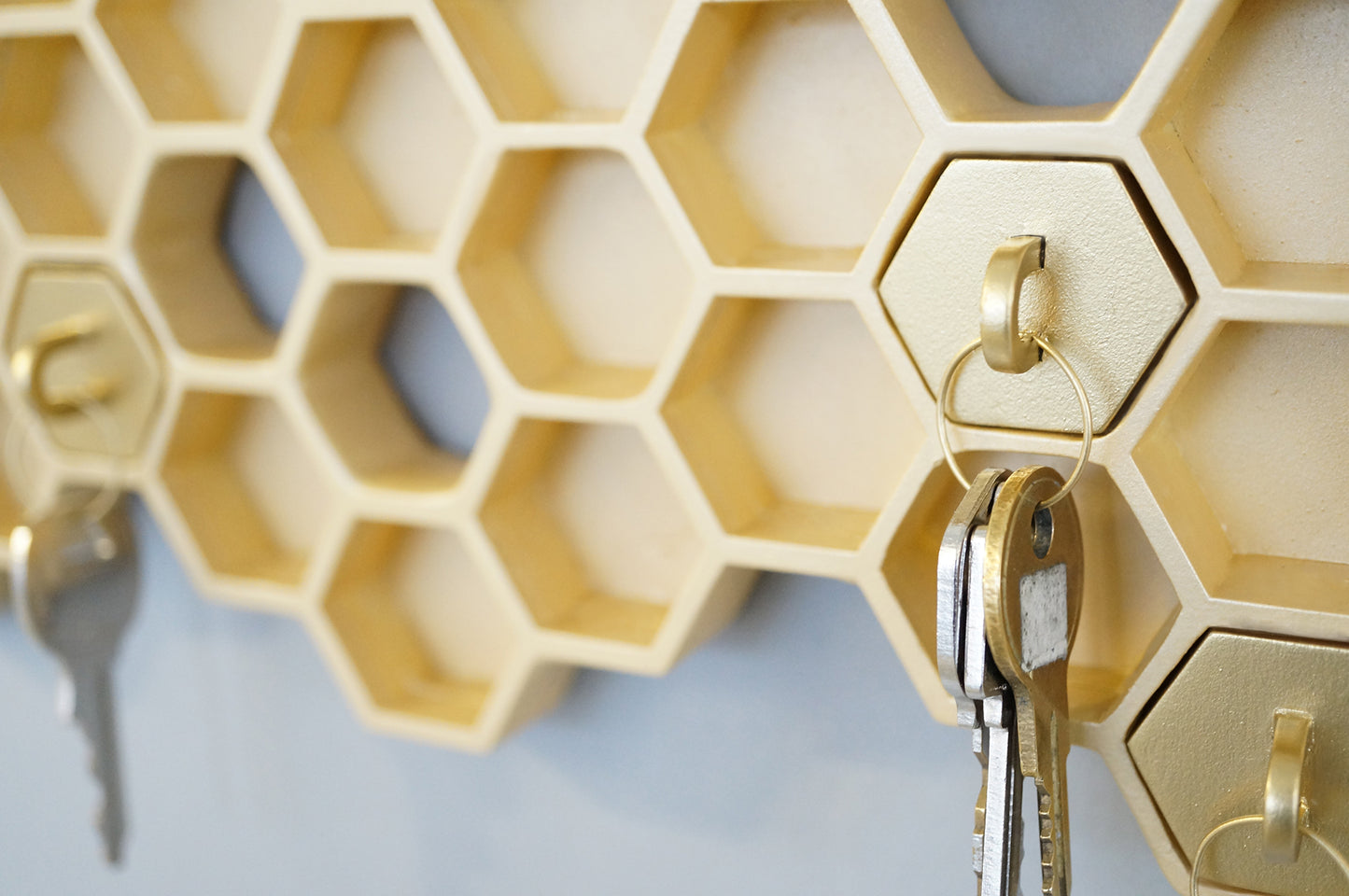 Honeycomb Key Holder 3D-Printed