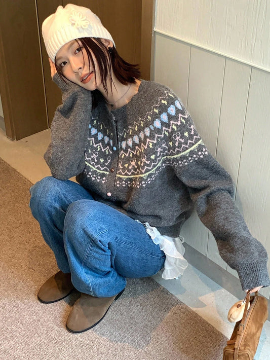 Women's Round Neck Korean Style Contrast Color Decorative Heart Cardigan Fall/Winter