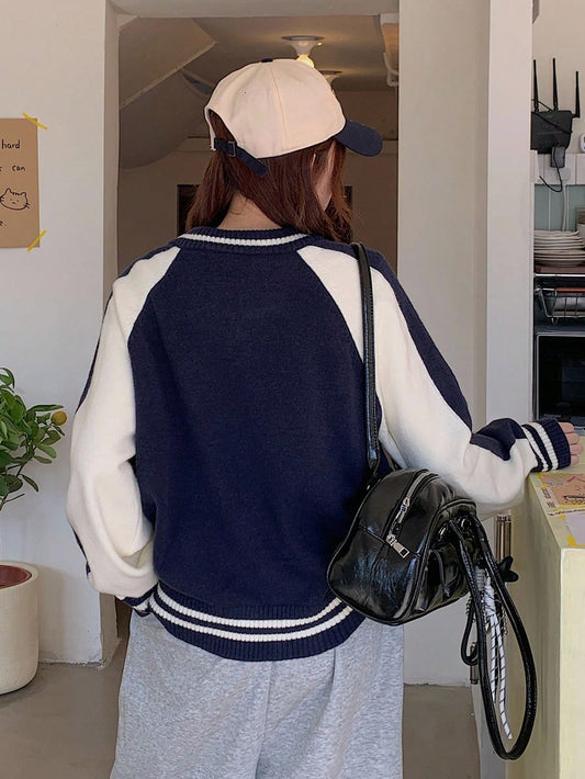 Women's Loose Fit Contrast Color Cardigan, Autumn